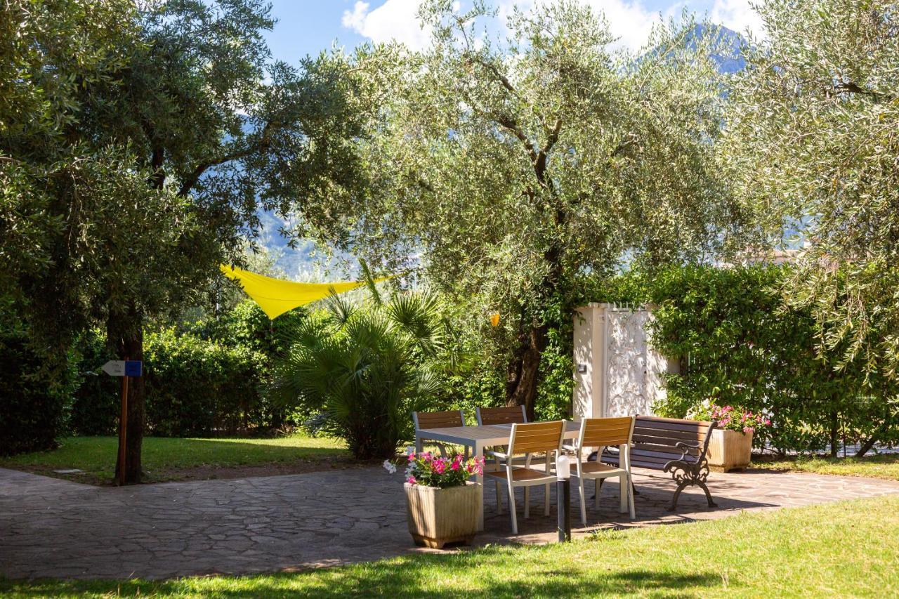Lake House La Gemma Riva del Garda Ngoại thất bức ảnh
