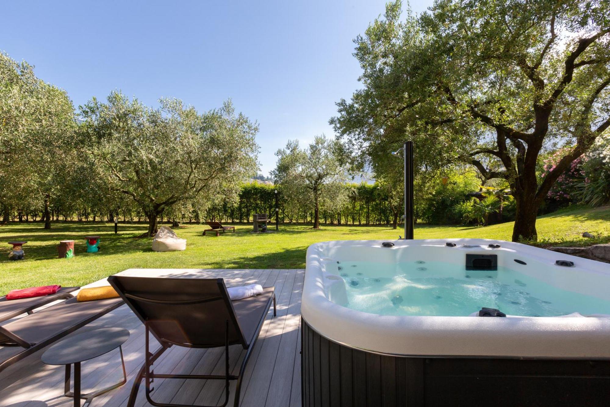 Lake House La Gemma Riva del Garda Ngoại thất bức ảnh